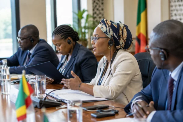 Au Sénégal, Cheikh Hamidou Kane relie le débat sur l’école aux choix de développement après l’indépendance
