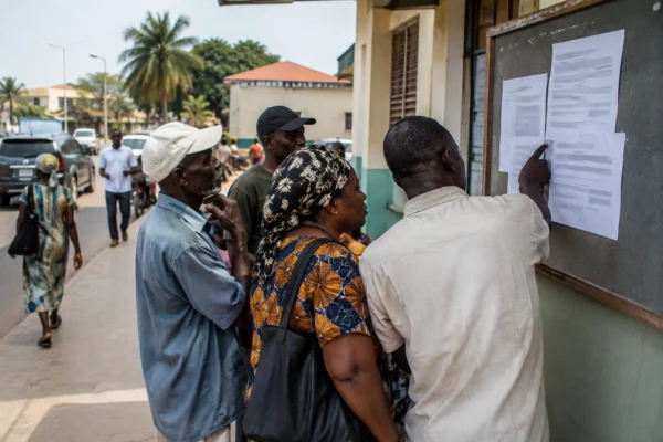 En Guinée-Bissau, le limogeage de Sadji Fati accentue les remaniements militaires alors que l’échéance électorale reste incertaine